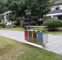 2500多套四色分類垃圾桶市區(qū)上崗！