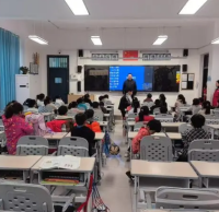 積極參與垃圾分類，共創(chuàng)綠色校園生活
